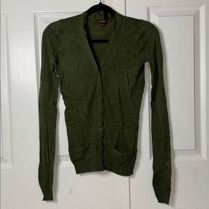 NWOT Danier Olive Green Lightweight Button-Front Cardigan
